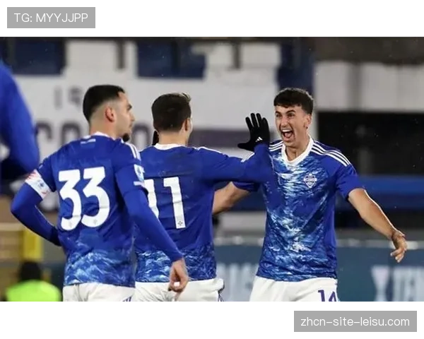 萨索洛2-1爆冷击败科莫，升班马黑马遭遇联赛两连败